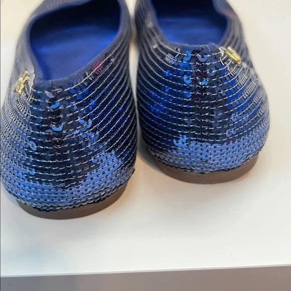 COACH Blue Sequin Shimmer Ballet Flat Shoes
Size 8 - Picture 7 of 8